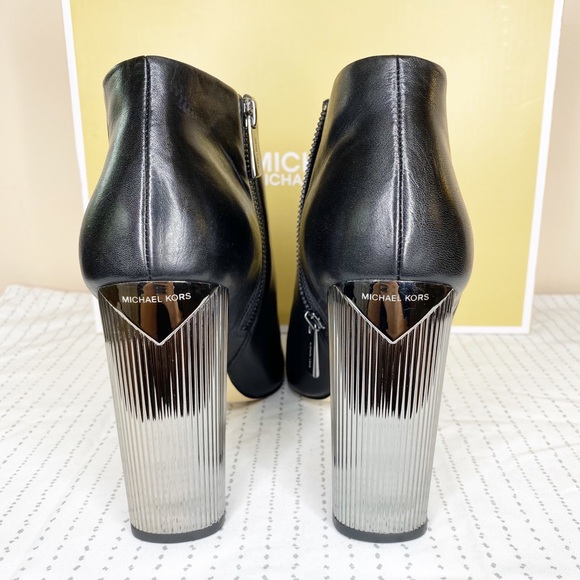 {Michael Kors} Paloma leather bootie - Picture 1 of 8